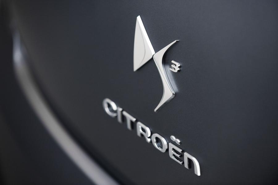  Citroen DS3 2009 года  (фото 24 из 72)